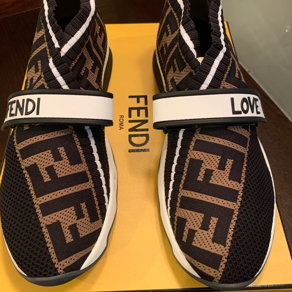 🔥Fendi Sneakers🔥
